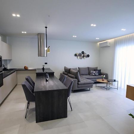 Ioanna'S Suite 纳夫普利翁 外观 照片